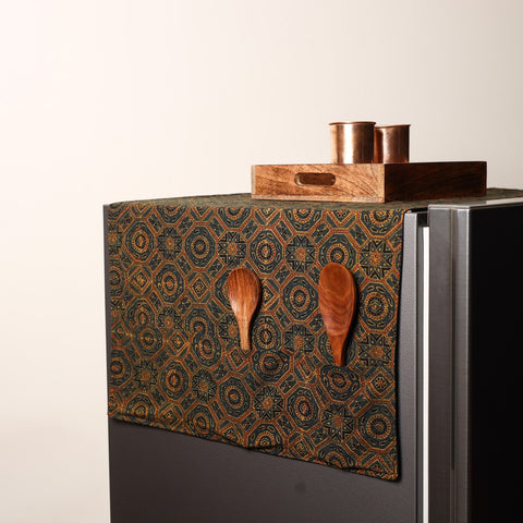 Green Handmade Cotton Fridge Top Cover with Multiple Pockets