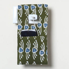 Green Handmade Cotton Mobile Charging Holder