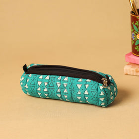 Green - handmade cotton quilted pencil pouch 25