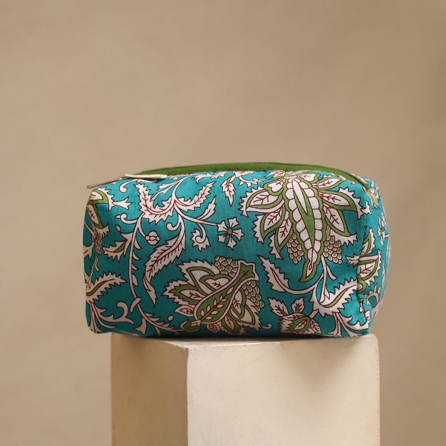 Green - handmade cotton toiletry bags (set of 3) 09