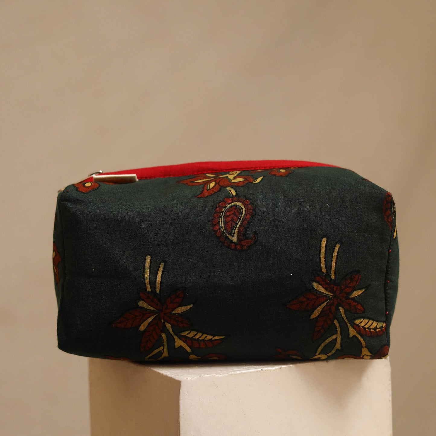 Green - handmade cotton toiletry bags (set of 3) 26