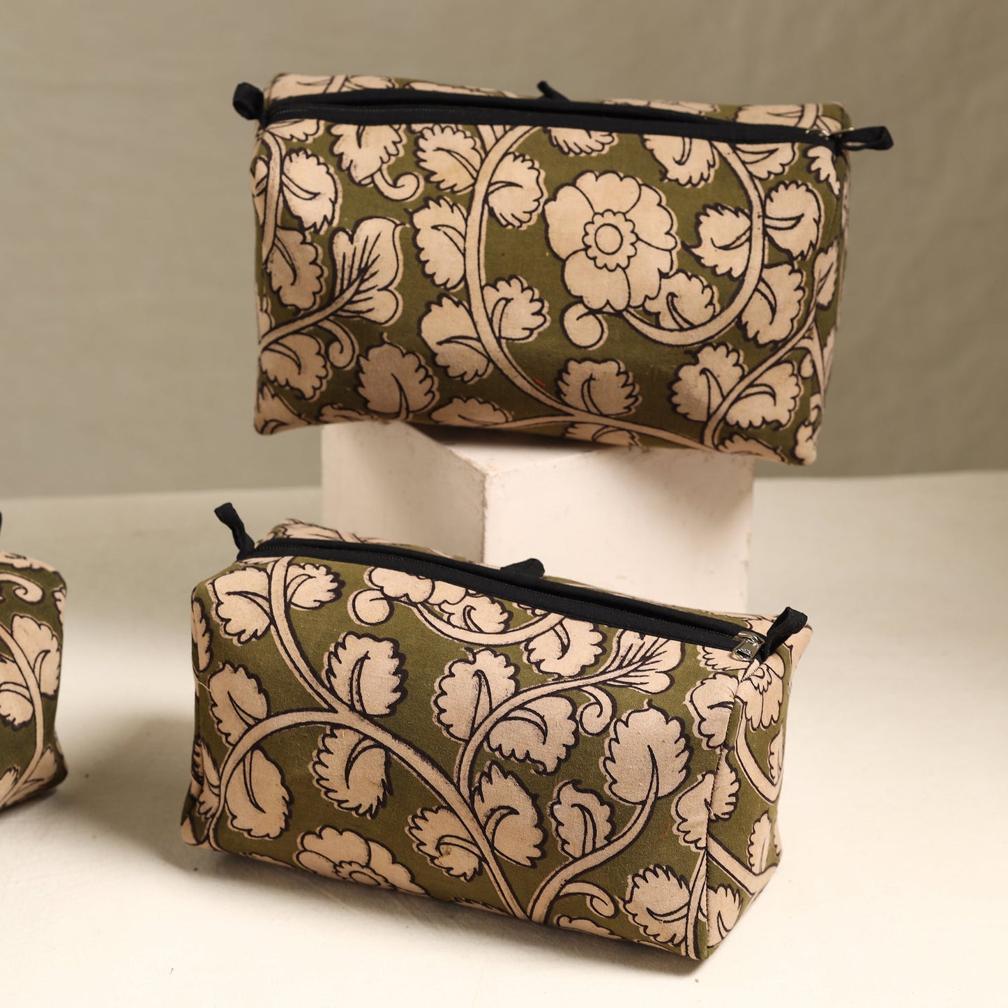  Handmade Cotton Toiletry Bags (Set of 3) 68 