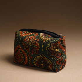  Handmade Cotton Toiletry Pouch 02 