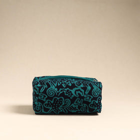  Green Handmade Cotton Toiletry Pouch 