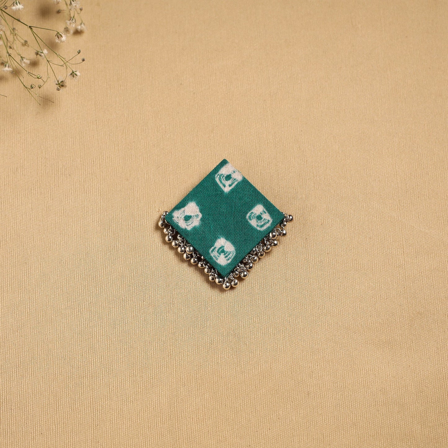 Handmade fabart ghungroo work hair clip 06 - handcrafted