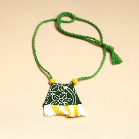 Buy Handmade Fabart Necklace Set