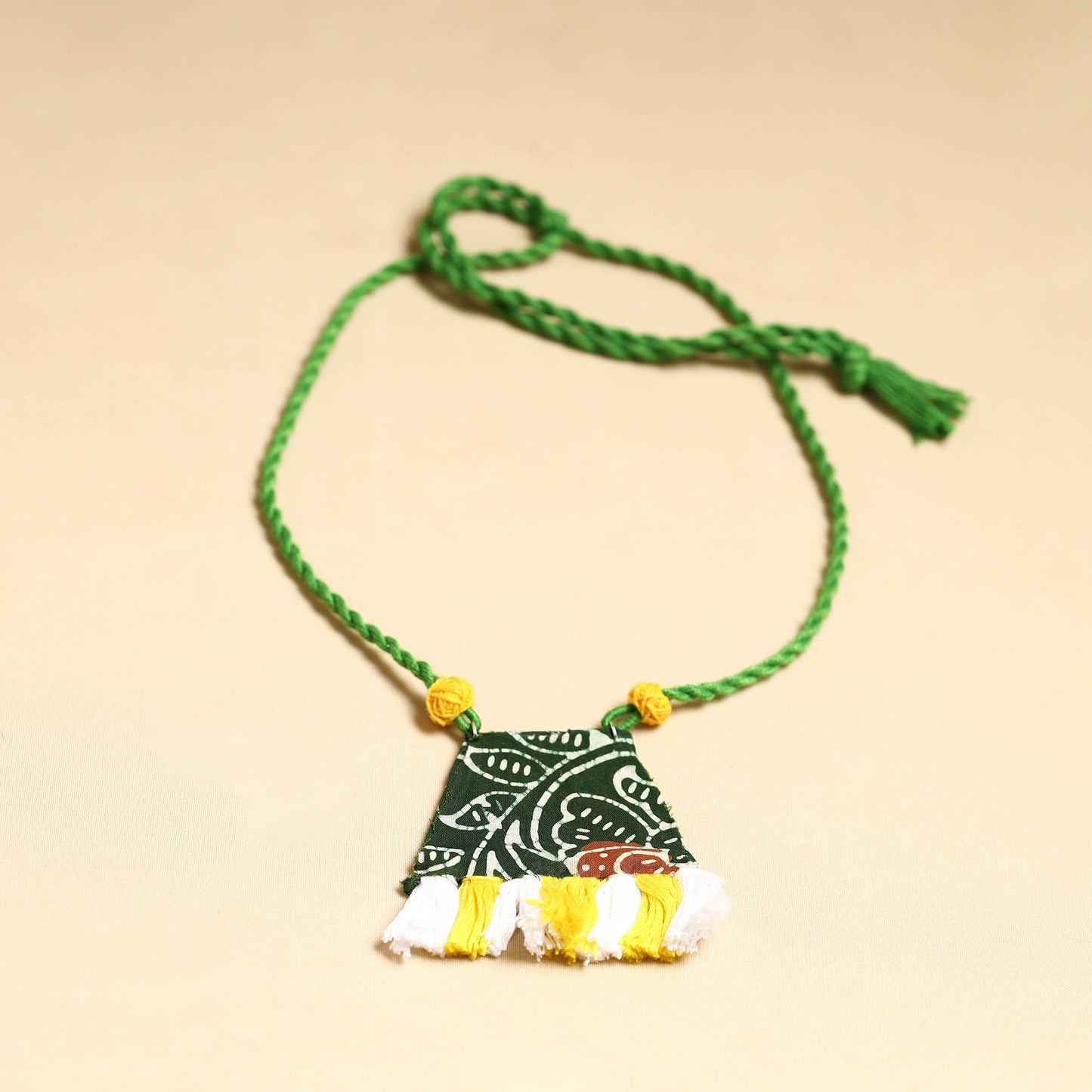 Buy Handmade Fabart Necklace Set