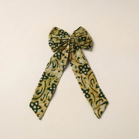 Green Handmade Fabric Bow Hair Clip
