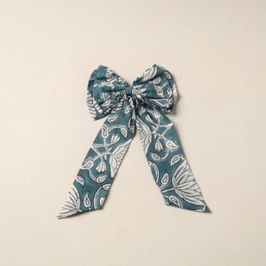 Green Handmade Fabric Bow Hair Clip