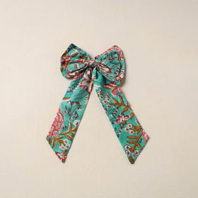 Green Handmade Fabric Bow Hair Clip