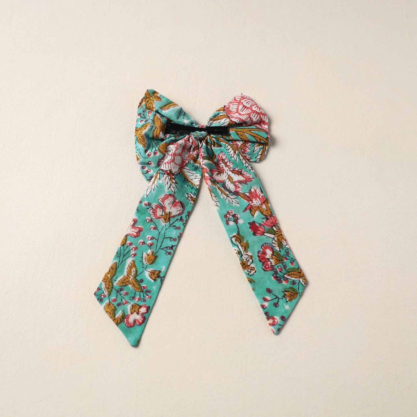 Green Handmade Fabric Bow Hair Clip