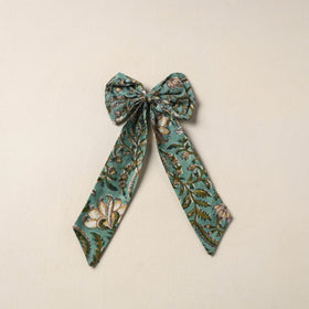 Green Handmade Fabric Bow Hair Clip