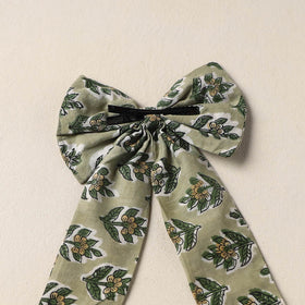 Green Handmade Fabric Bow Hair Clip
