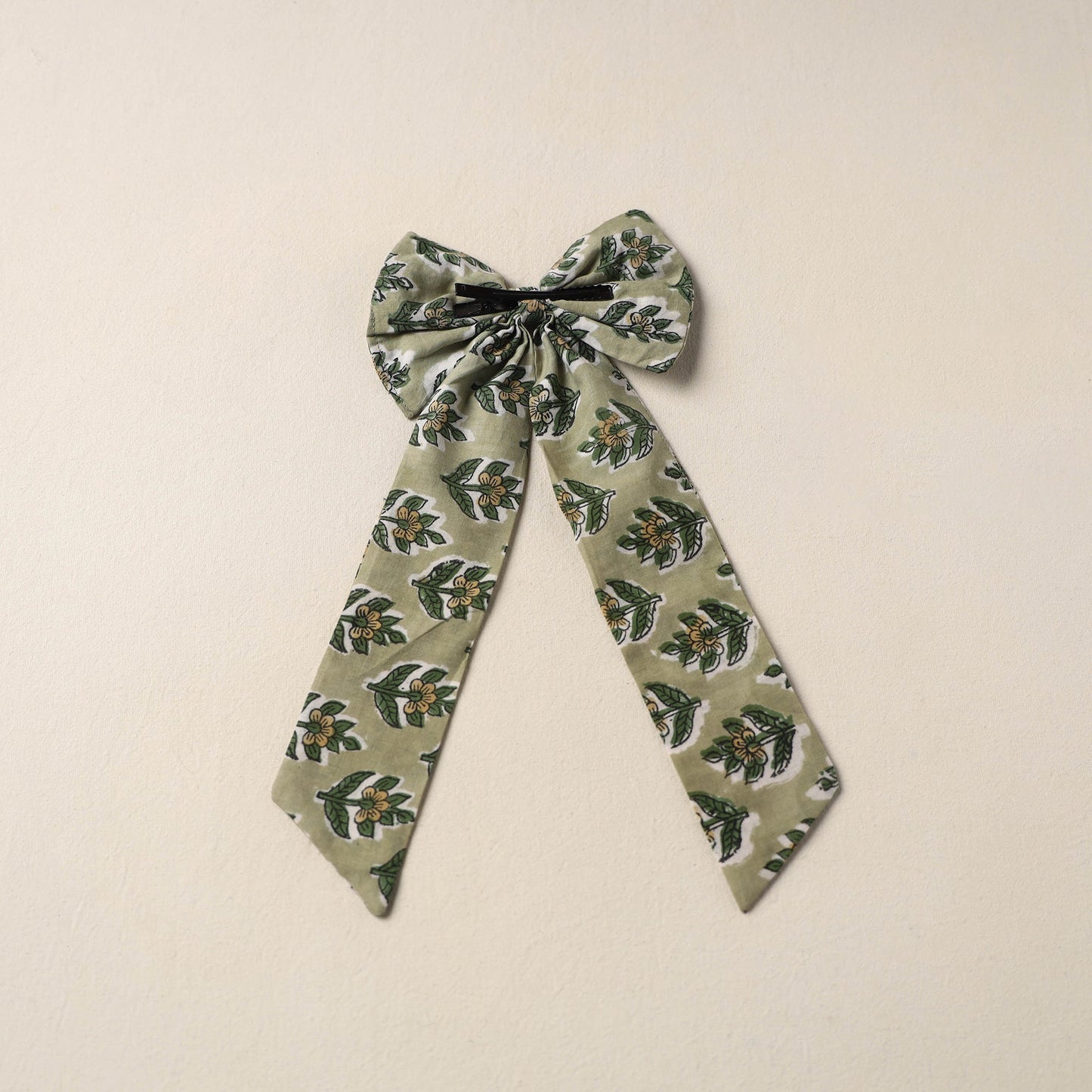 Green Handmade Fabric Bow Hair Clip