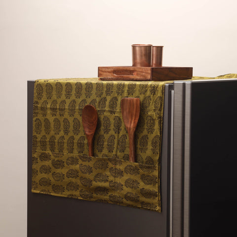 Handmade fridge top cover with multiple pockets 102