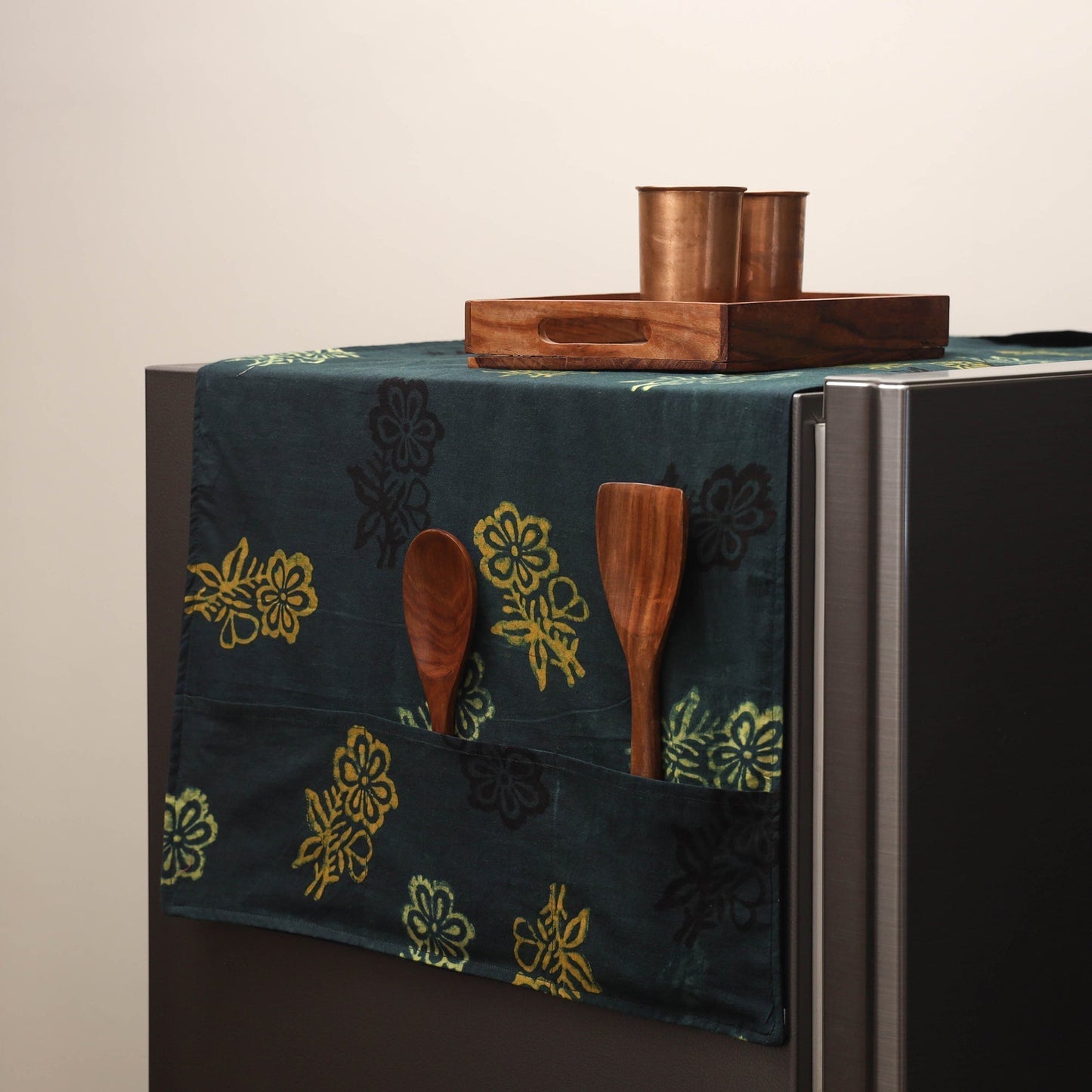 Handmade fridge top cover with multiple pockets 24
