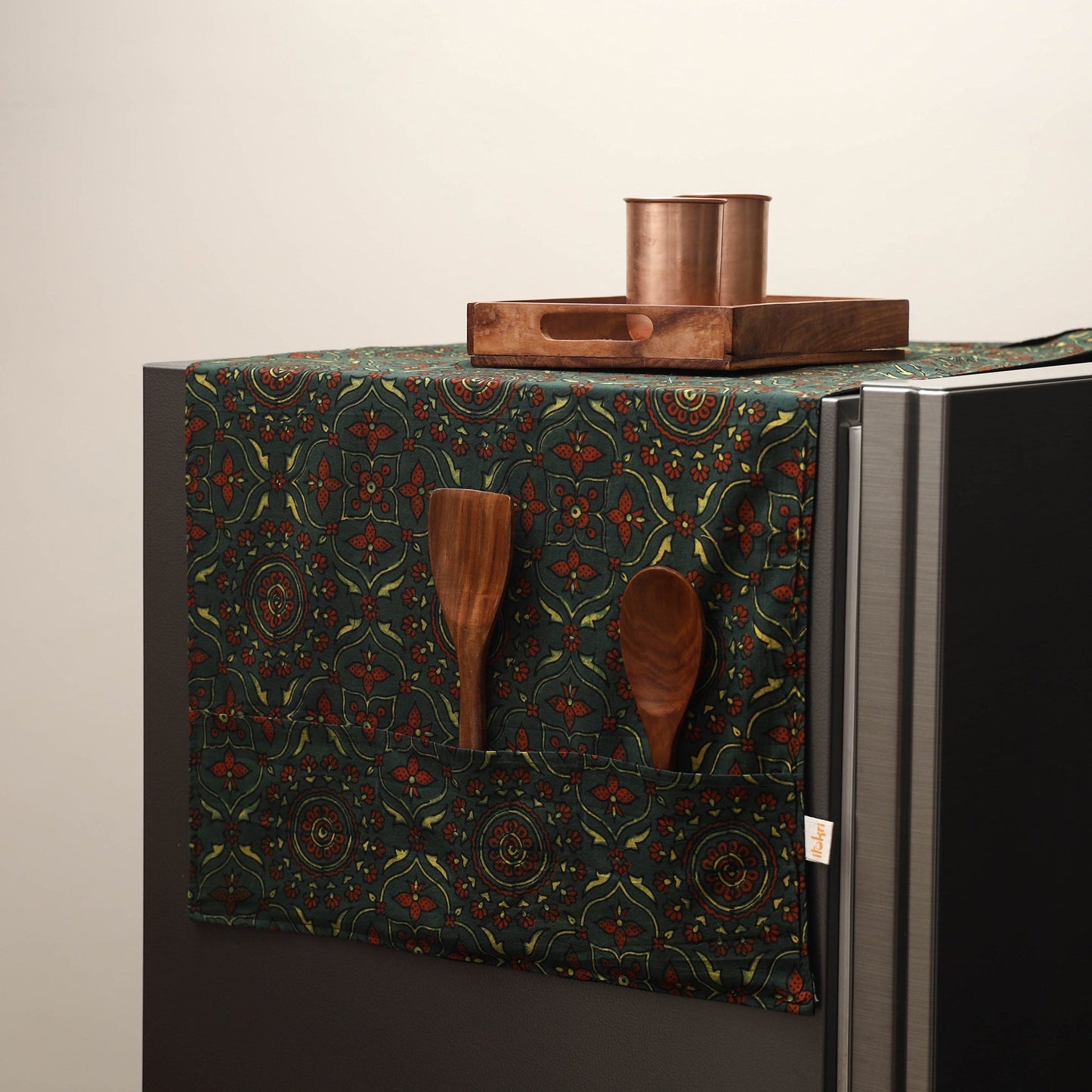 Handmade fridge top cover with multiple pockets 33