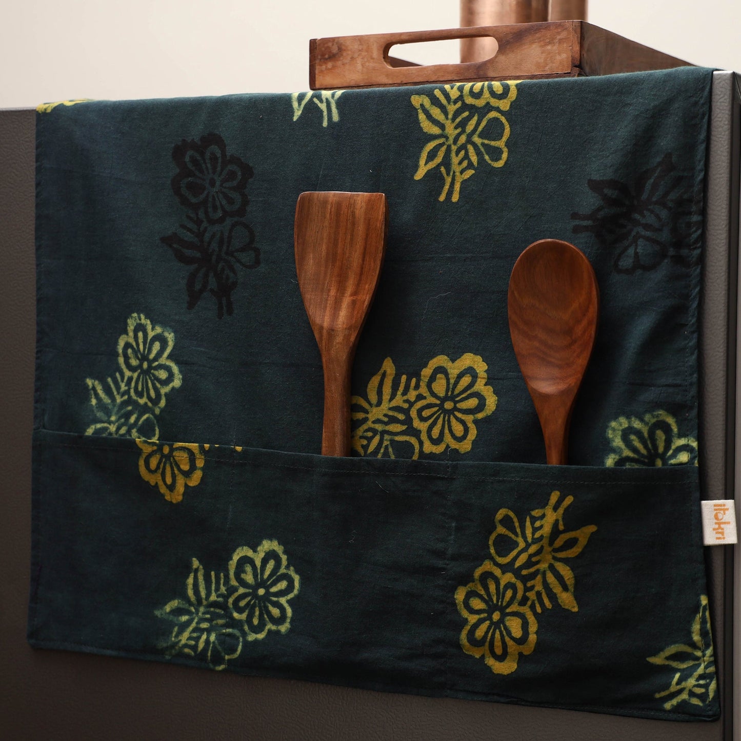 Handmade fridge top cover with multiple pockets 41