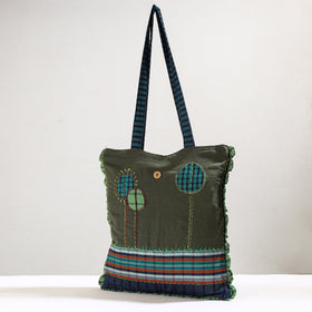 Green Handmade Gamcha Fabric Embroidered Applique Work Hand Bag