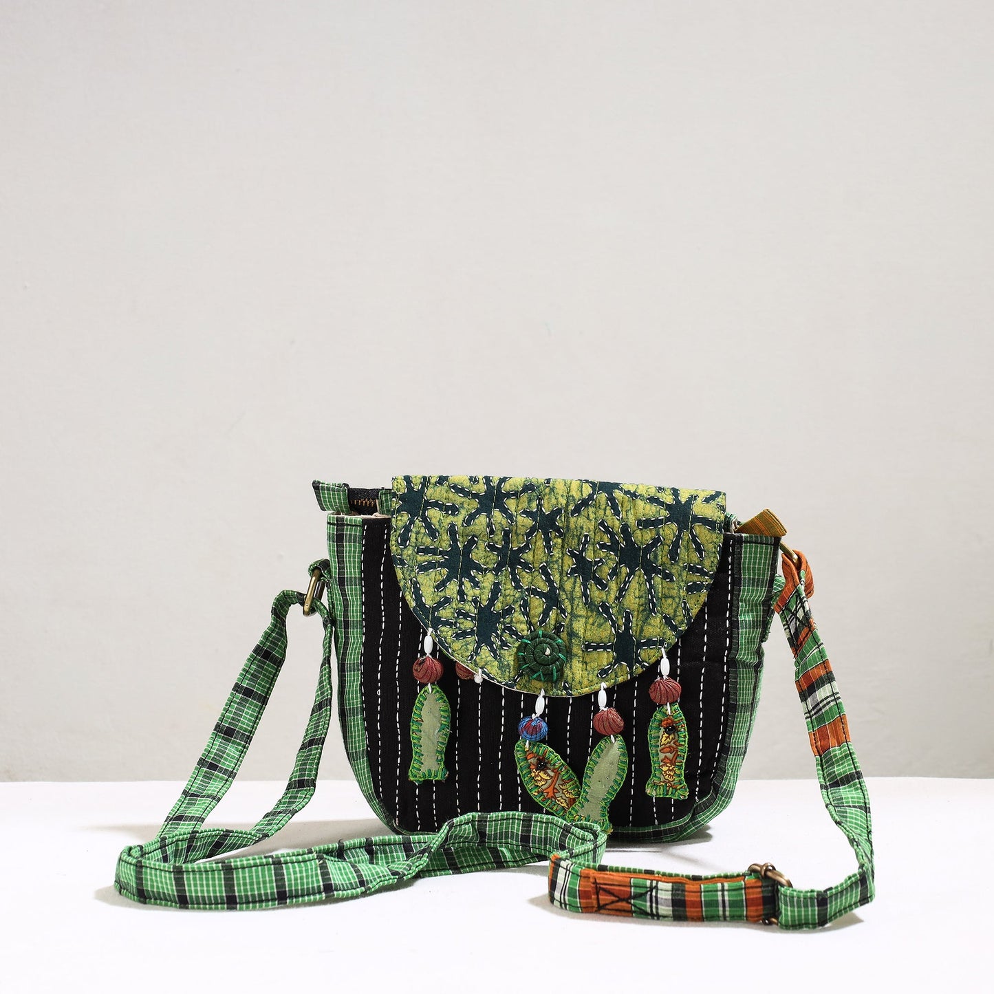  Handmade Gamcha Fabric Kantha Work Canvas Cotton Sling Bag 