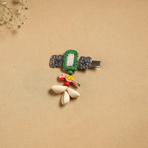 Handmade gs shell & thread work hair clip 39 - handcrafted