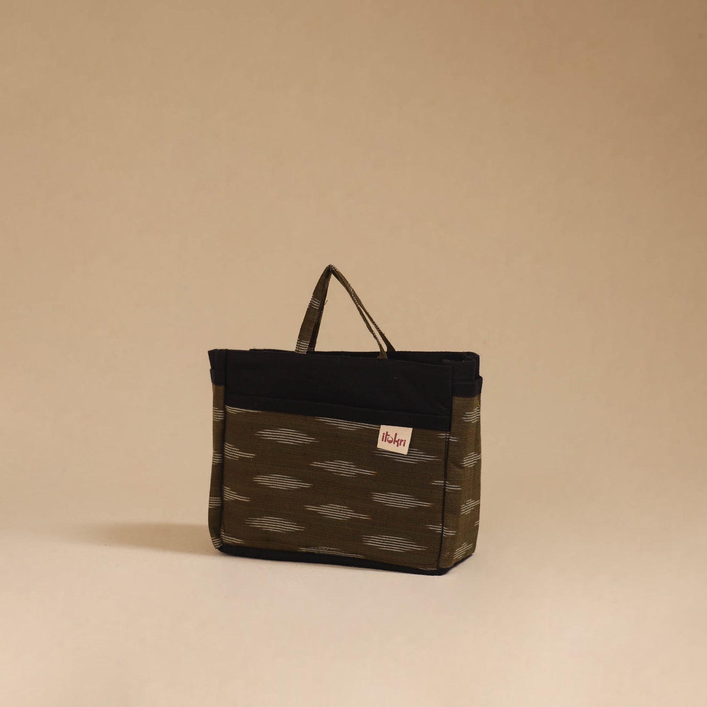 Handmade multipurpose cosmetic/toiletry bag 14 - handcrafted