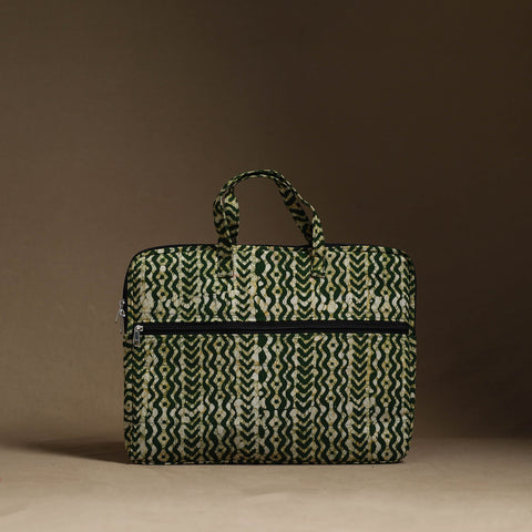  Green Handmade Quilted Cotton Laptop Bag (13 x 16 in)