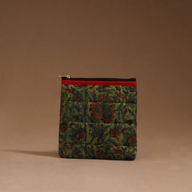 Handmade quilted utility pouch 02 - handcrafted