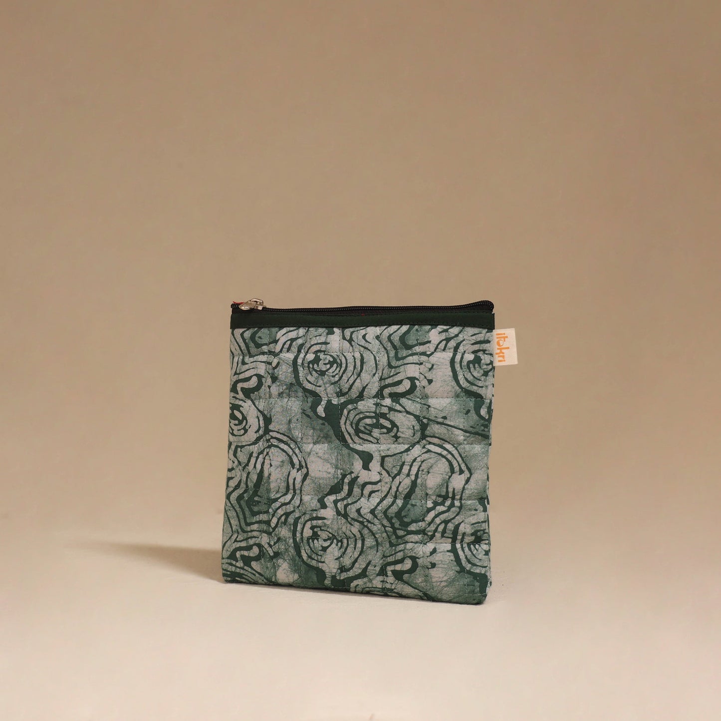 Handmade quilted utility pouch 03 - handcrafted