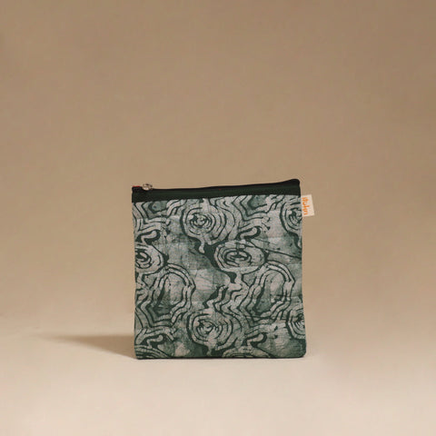 Handmade quilted utility pouch 03 - handcrafted