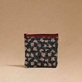 Handmade quilted utility pouch 04 - handcrafted