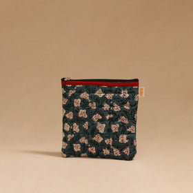 Handmade quilted utility pouch 04 - handcrafted
