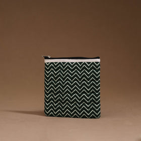 Handmade quilted utility pouch 08 - handcrafted