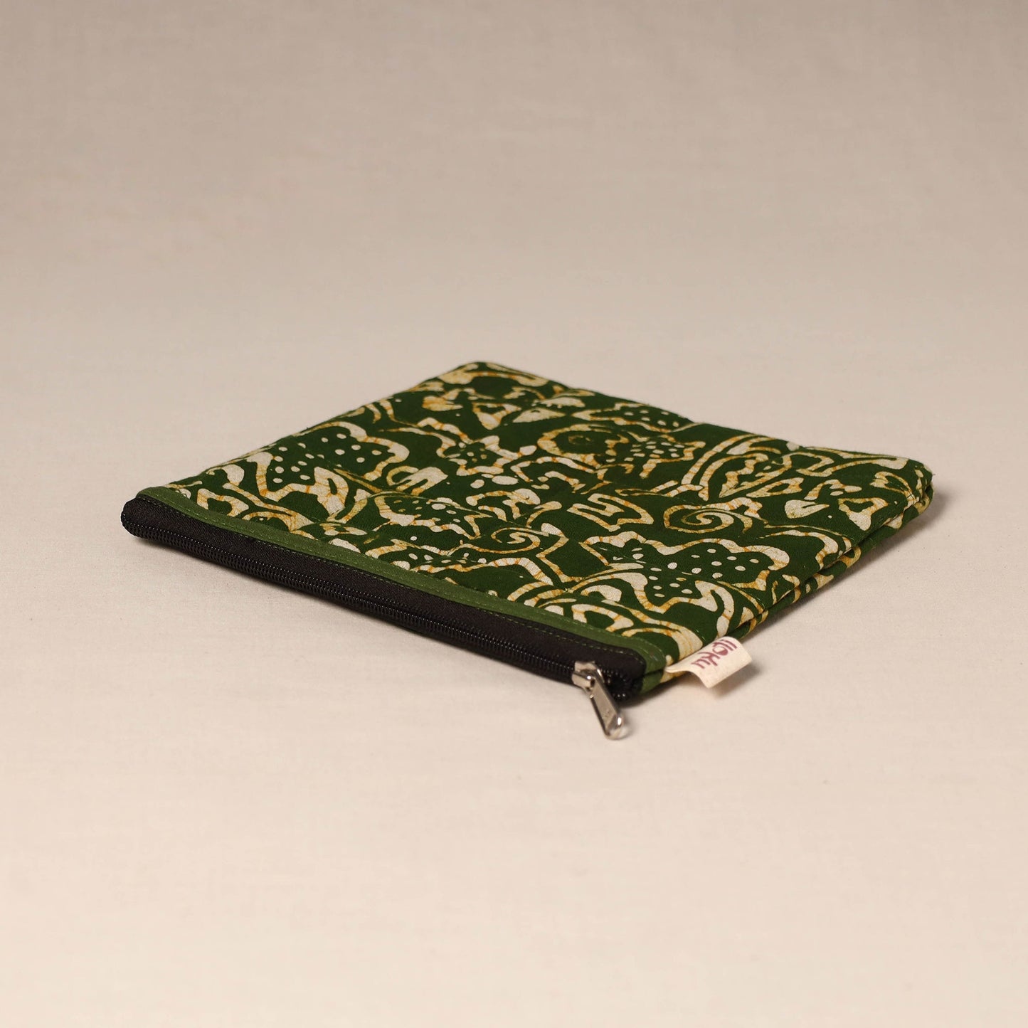 Handmade quilted utility pouch 10 - handcrafted