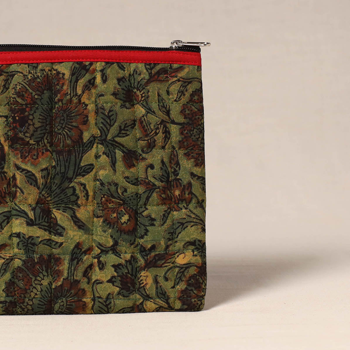 Handmade quilted utility pouch 25 - handcrafted