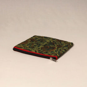Handmade quilted utility pouch 25 - handcrafted