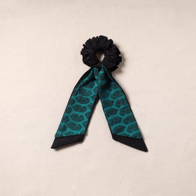 Handmade rubber band/scarf scrunchie 15 - handcrafted
