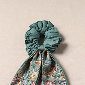 Handmade rubber band/scarf scrunchie 21 - handcrafted