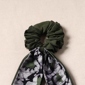 Handmade rubber band/scarf scrunchie 56 - handcrafted