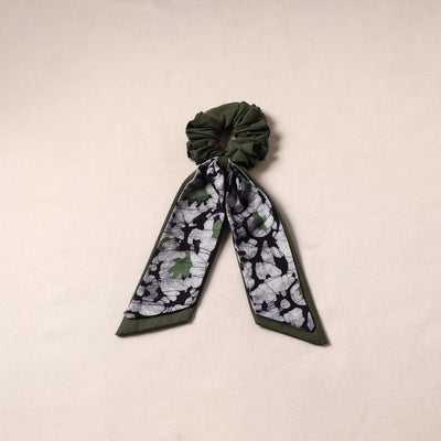 Handmade rubber band/scarf scrunchie 56 - handcrafted