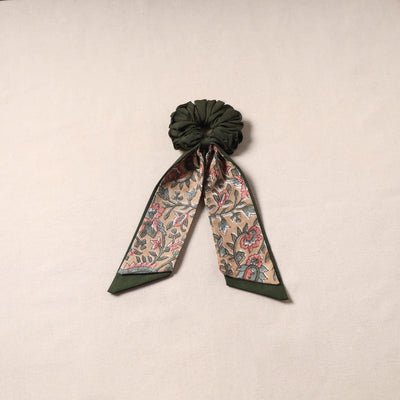 Handmade rubber band/scarf scrunchie 57 - handcrafted