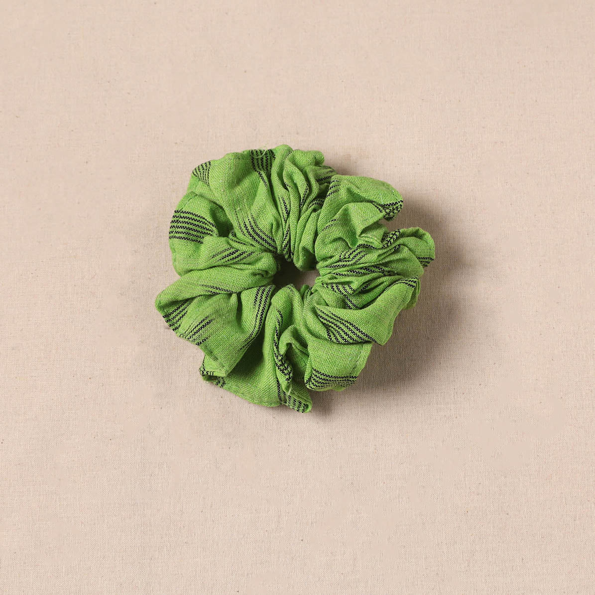 Handmade rubber band/scrunchie 102 - handcrafted