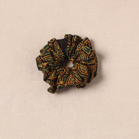 Handmade rubber band/scrunchie 126 - handcrafted