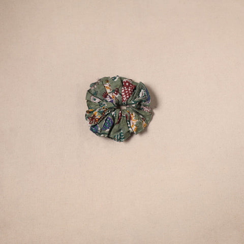 Handmade rubber band/scrunchie 161 - handcrafted