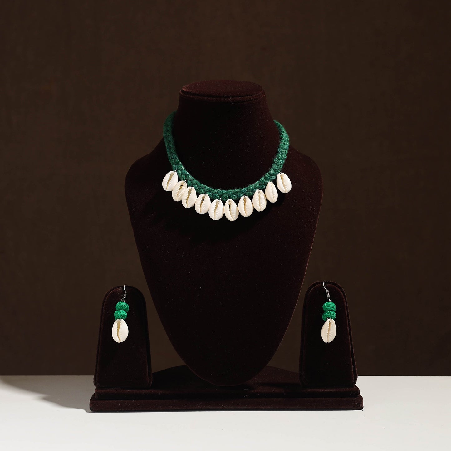 Buy Handmade Thread Braided Shell Necklace Set