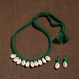 Buy Handmade Thread Braided Shell Necklace Set