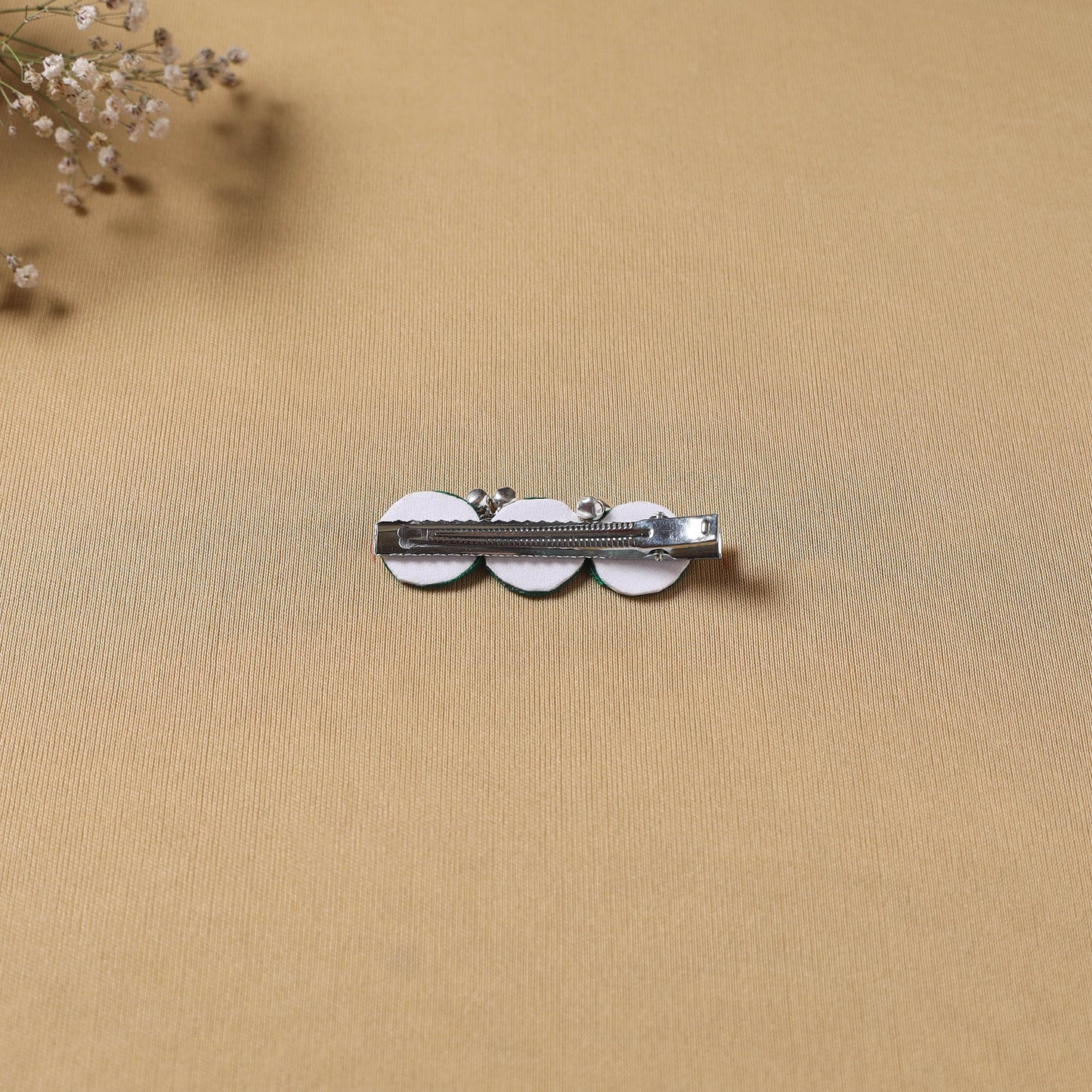 Handmade thread mirror work hair clip 02 - handcrafted