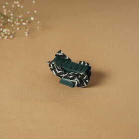 Green - handmade women’s bow hair claw clip 20 - handcrafted