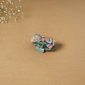 Green - handmade women’s bow hair claw clip 48 - handcrafted