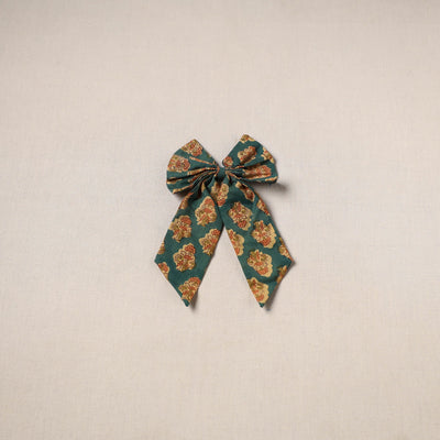Handmade women’s bow hair clip 03 - handcrafted